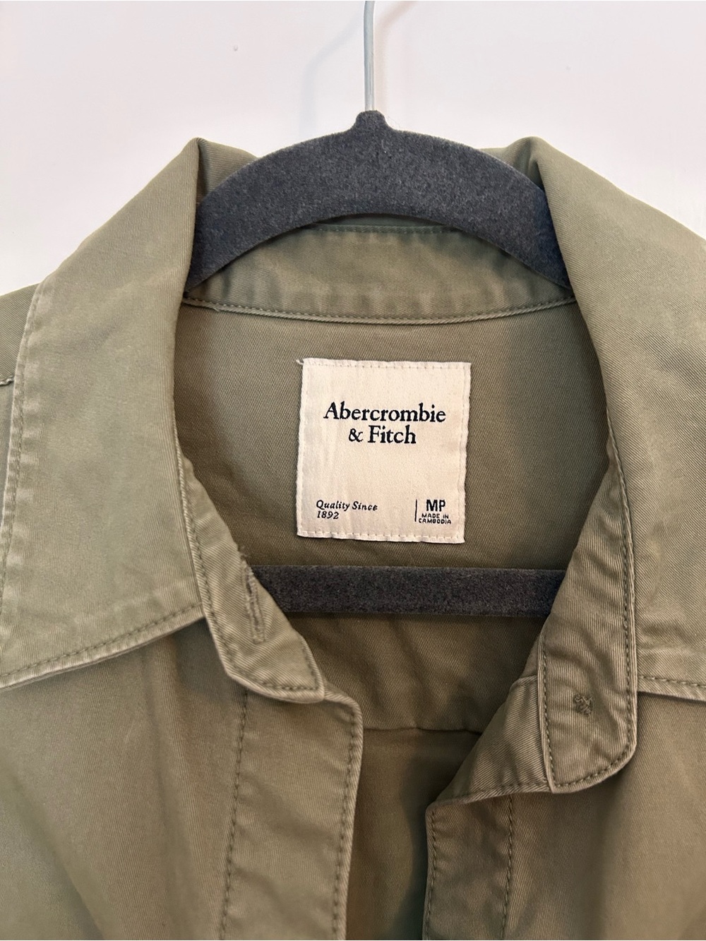 Abercrombie & Fitch Utility Romper in Olive Green Medium Petite - Picture 3 of 4